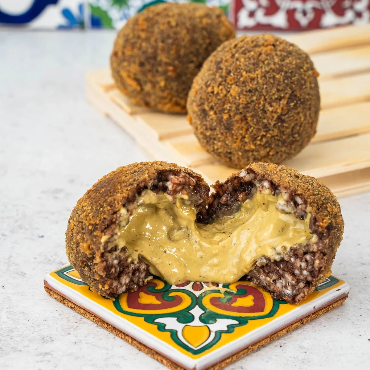 SicilyAddict Arancini dolci al cioccolato e pistacchio fritti