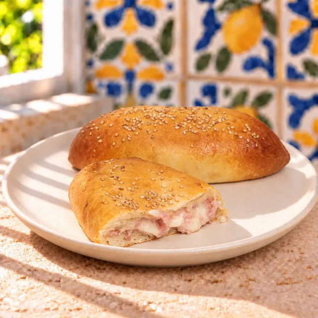 SicilyAddict Calzone Siciliano Tavola Calda al Forno