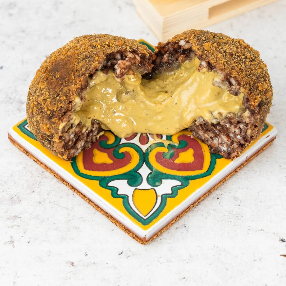 SicilyAddict Arancini dolci al cioccolato e pistacchio fritti