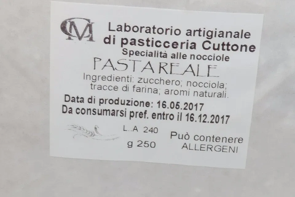 Sicilia che Gusto Pasta Reale alla Nocciola Biscotti 250 g