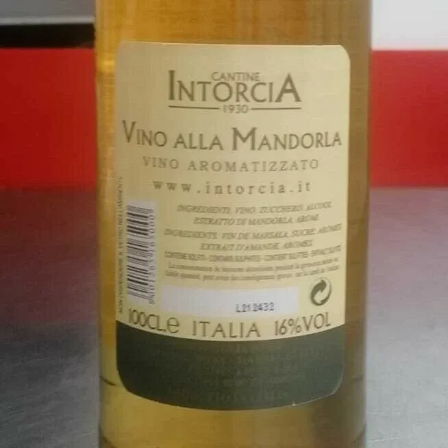 Sicilia che Gusto Vino alla Mandorla Bianco Intorcia vino 1 litro 16% vol