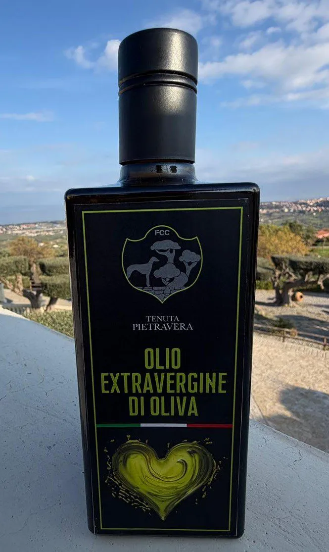 Sicilia che Gusto Tenuta Pietravera olio extravergine estrazione a freddo