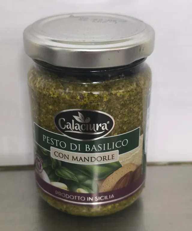 Sicilia che Gusto pesto basilico mandorle parmigiano