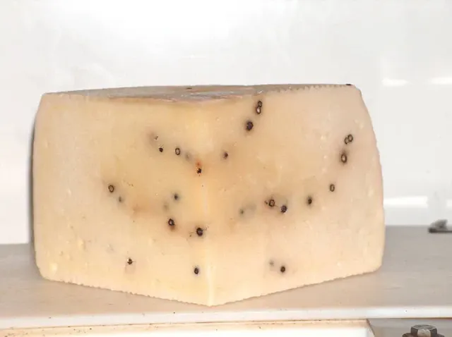Sicilia che Gusto Pecorino Stagionato Formaggio Latte Ovino